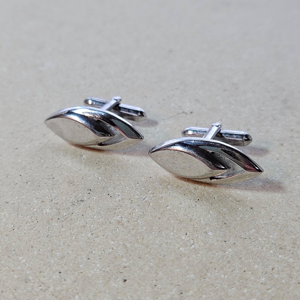 Vtg 60s SWANK‎ Silver Tone Geometric Leaf Eye Shape Cutout Cufflinks Mid Century